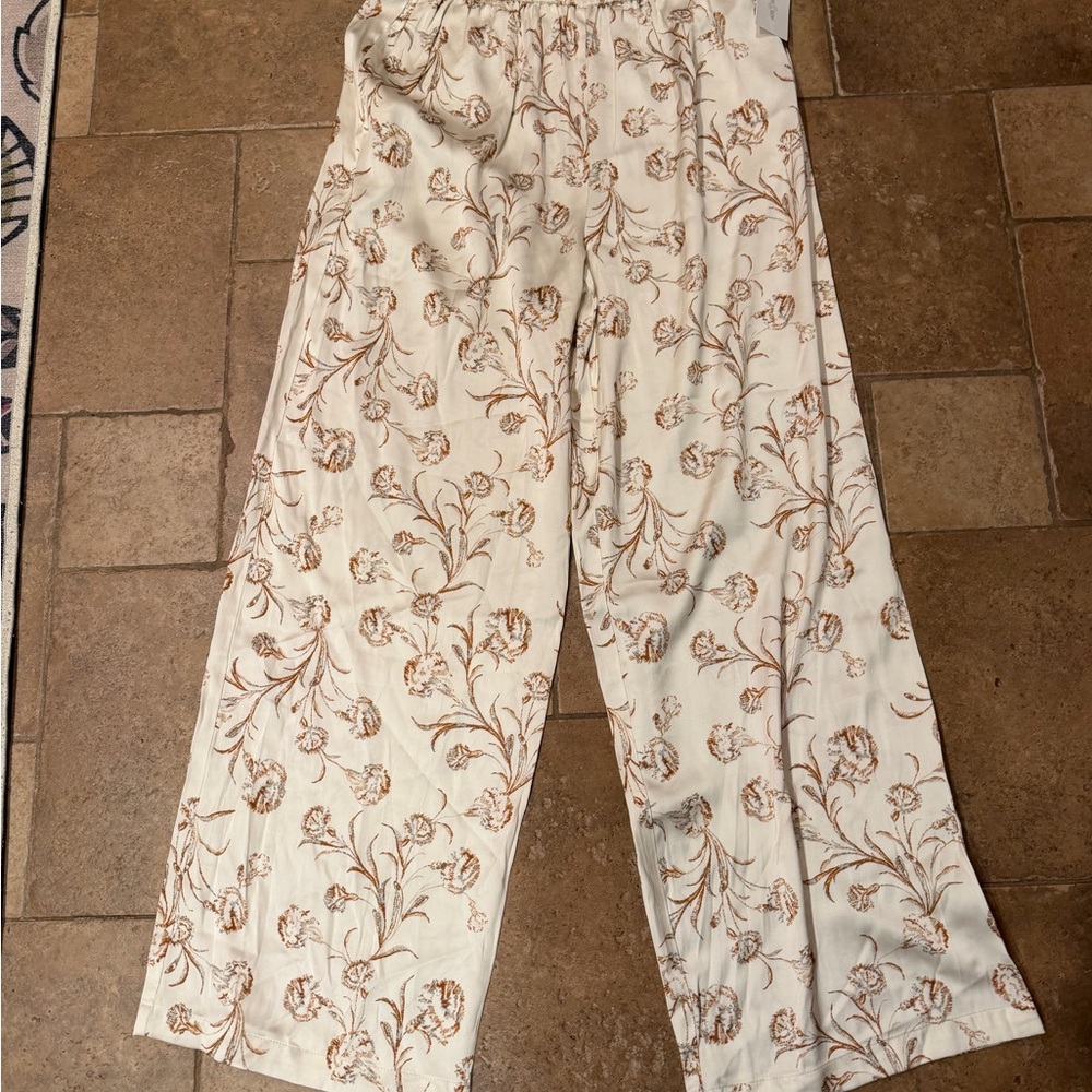Treasure & Bond silk Cream Floral Wide-Leg Pants
